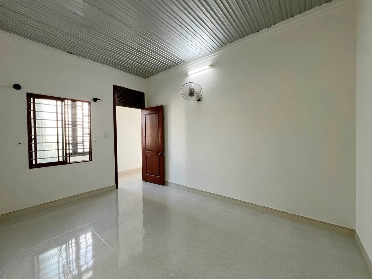 Bán nhà 2 mặt tiền 50m² đường Triệu Quang Phục, Buôn Ma Thuột, giá 3,099 tỷ - Ảnh thu nhỏ 4