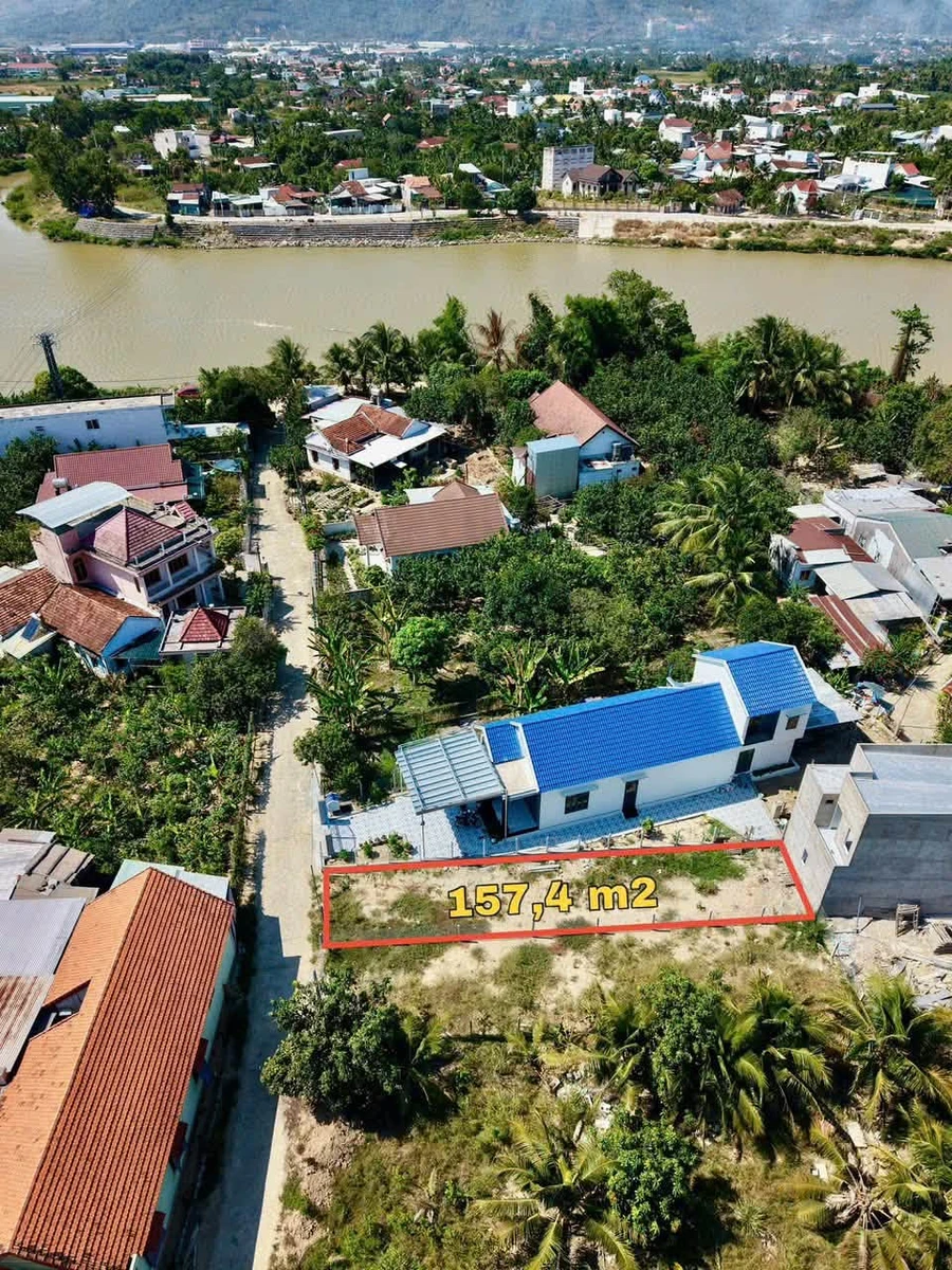 Bán đất Diên An 157m2, thổ cư 113m2, xây nhà vườn, 2.2 tỷ - Ảnh 1