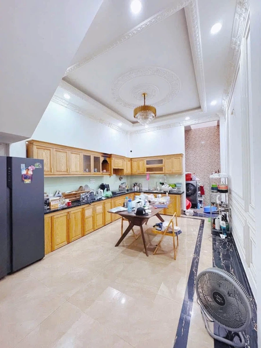 Bán nhà 4 tầng 4x17 DT 68m2, 4PN 5WC đường Tân Kỳ Tân Quý, Bình Tân, giá 5,8 tỷ - Ảnh thu nhỏ 3