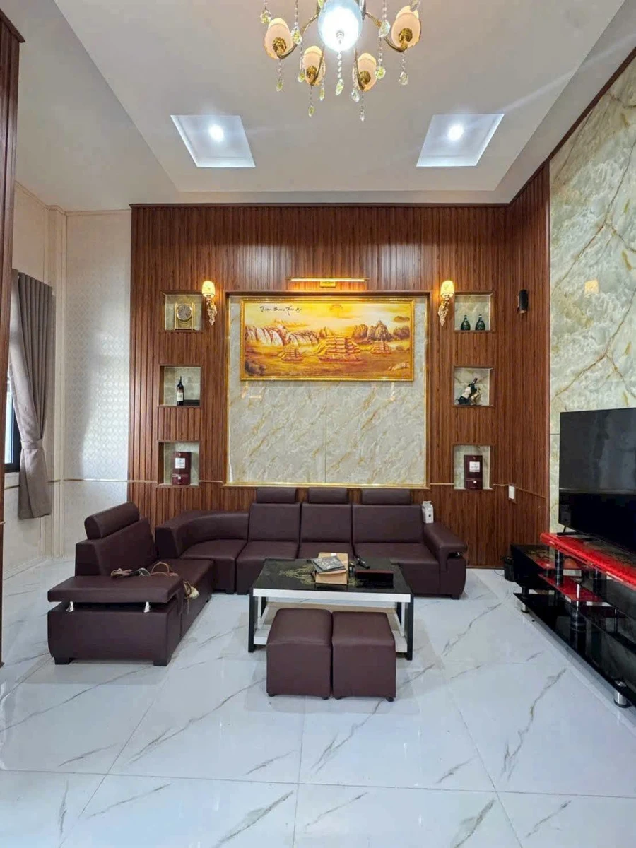 Bán nhà hẻm 95m² 2 phòng ngủ Ngô Văn Sở Quận 1 - Ảnh thu nhỏ 3