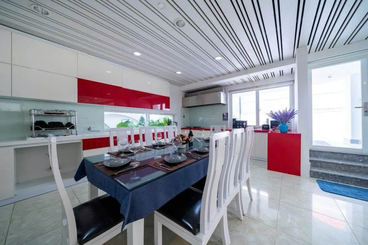 Bán biệt thự Thảo Điền 580m² có hồ bơi riêng 70 tỷ - Ảnh 1