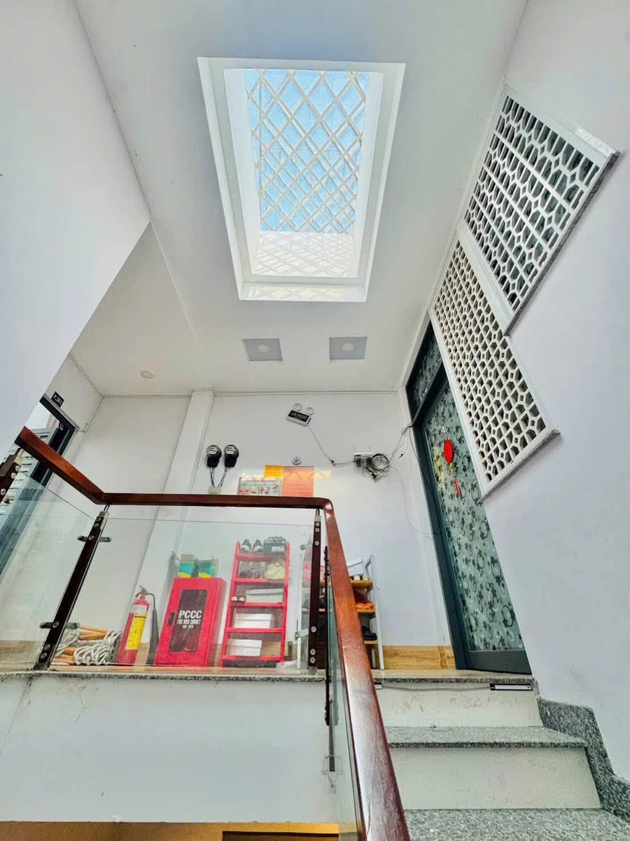 Bán nhà 4 tầng 67m² 7PN Nguyễn Văn Đậu Phú Nhuận 11.9 tỷ - Ảnh thu nhỏ 5