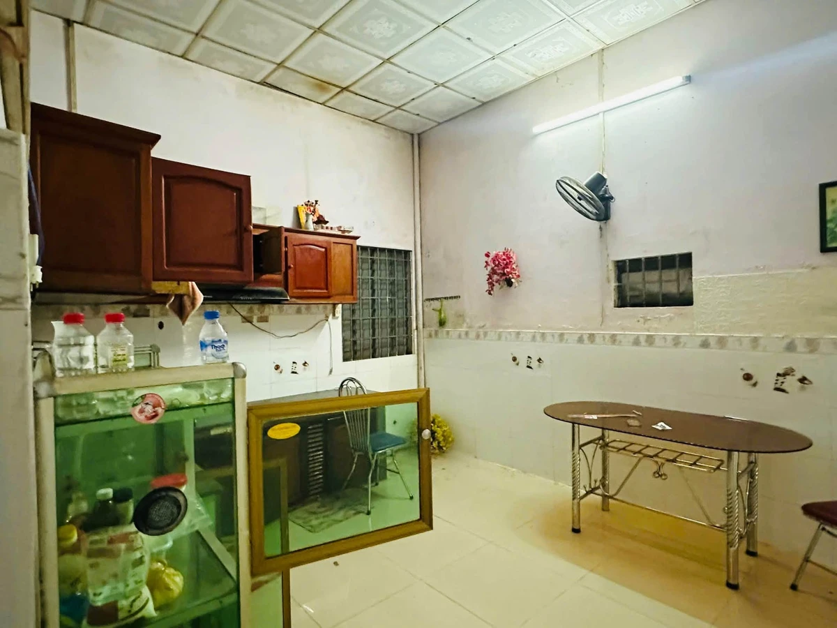 Nhà gác lửng sân ô tô, Quang Trung, 94m2 - Ảnh thu nhỏ 5