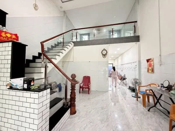 Bán nhà mặt tiền D5 nối dài Bến Tre 102m², 2 phòng ngủ - Ảnh thu nhỏ 4