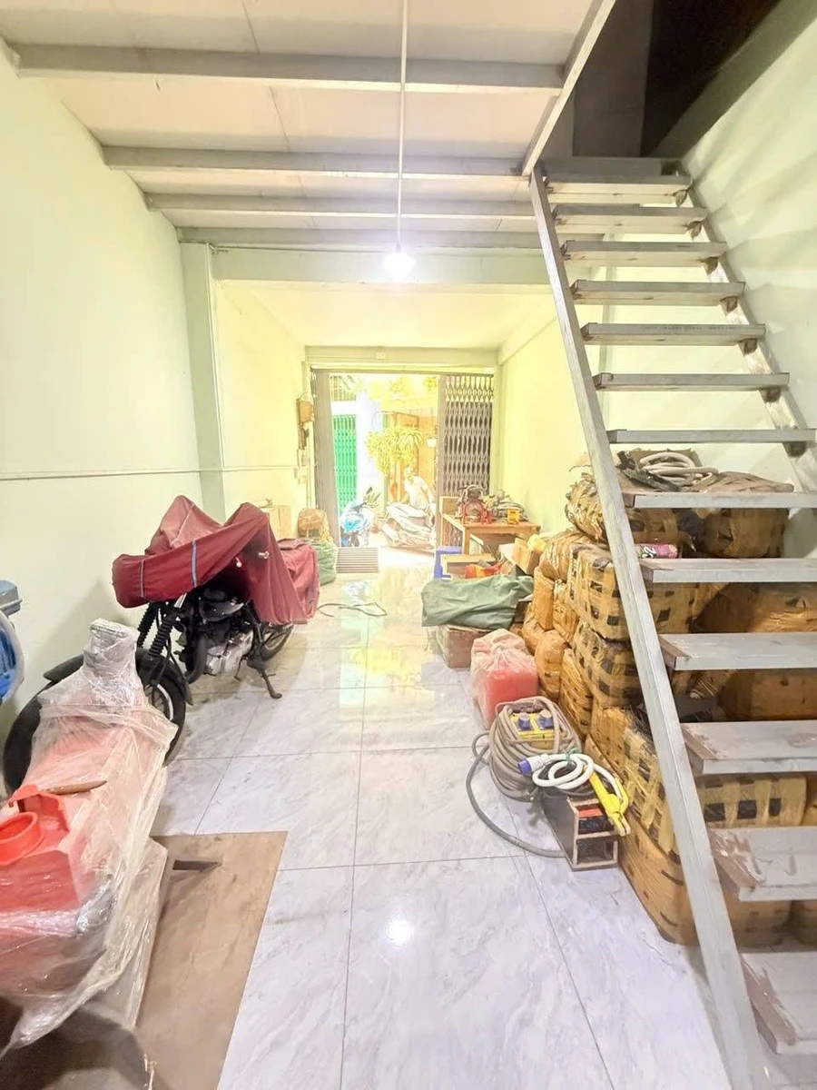 Bán nhà mặt tiền Sư Vạn Hạnh Q.10, 50m2, 6 tỷ - Ảnh thu nhỏ 3
