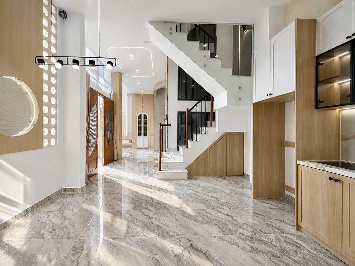 Bán nhà mới xây 5 tầng 80m2 có thang máy, tặng full nội thất giáp Phú Nhuận, Bình Thạnh - Ảnh thu nhỏ 3