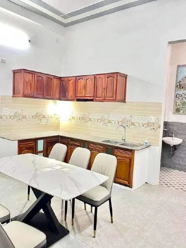 Bán nhà mặt tiền 3 tầng 80m² Quy Nhơn - Ảnh thu nhỏ 3