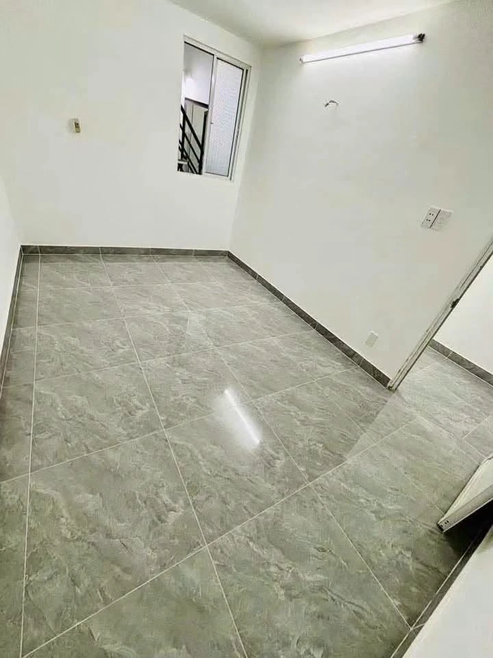 Bán nhà gác lửng 4x16m, 2 phòng ngủ, thổ cư 100% hẻm 385 Lê Hồng Phong, Phú Hòa, Thủ Dầu Một - Ảnh thu nhỏ 4