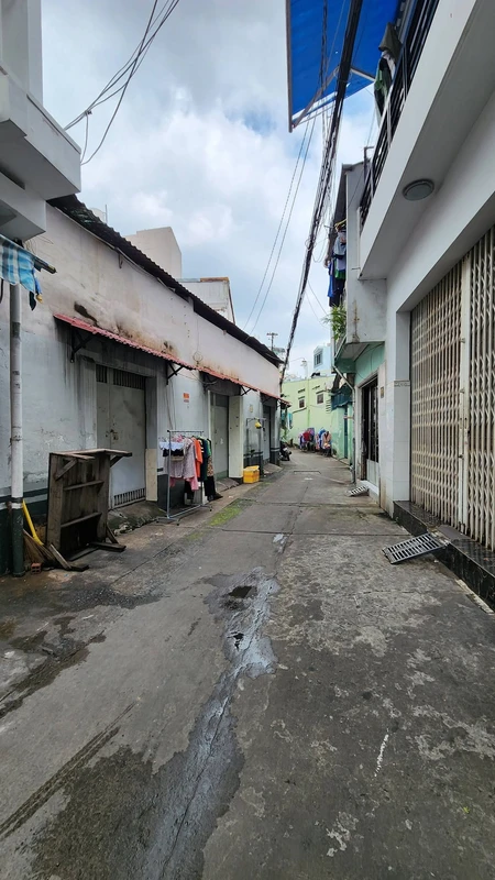 Bán nhà kế góc Lạc Hồng-Phạm Hùng 4 tỷ, 2PN, Tân Bình 72lh