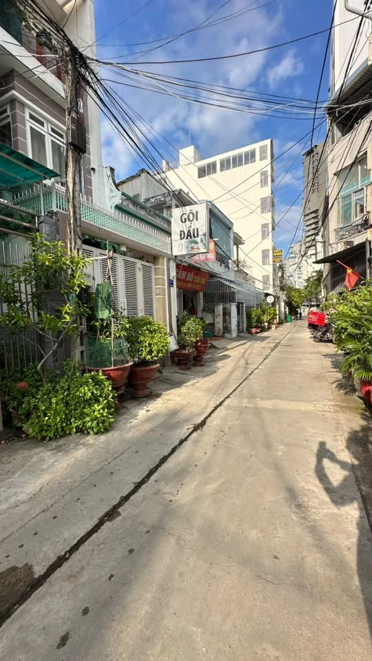 Bán nhà 3 tầng 170m² Nha Trang gần biển - Ảnh thu nhỏ 2