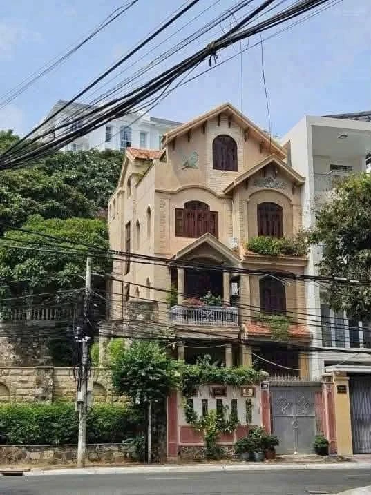 Bán nhà mặt tiền Phan Chu Trinh, 88.5m², gần biển, Vũng Tàu