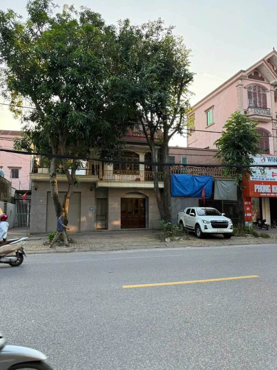 Bán nhà 2 tầng mặt tiền Hà Huy Tập 79m² - 11 tỷ 800 - Ảnh thu nhỏ 4