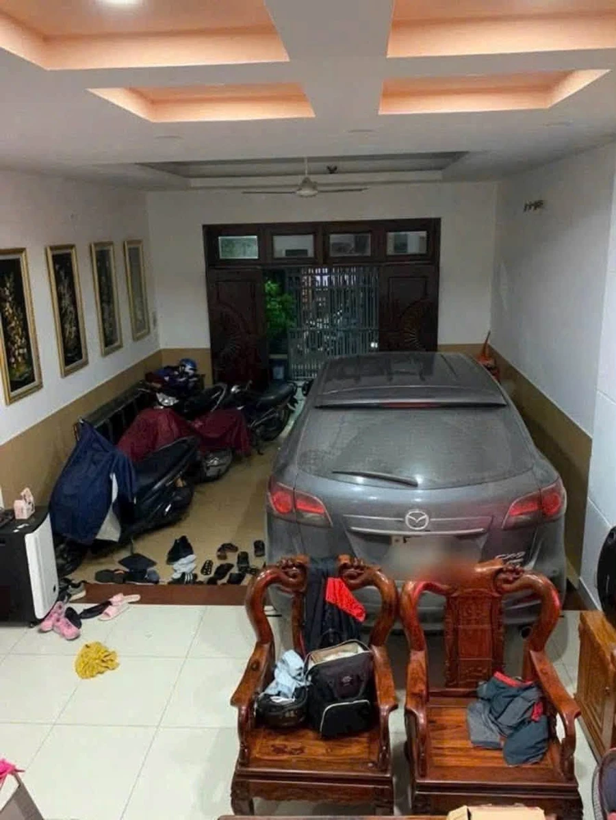 Bán nhà 4 phòng ngủ, 4 WC, Quận 7, 110m² - Ảnh thu nhỏ 2