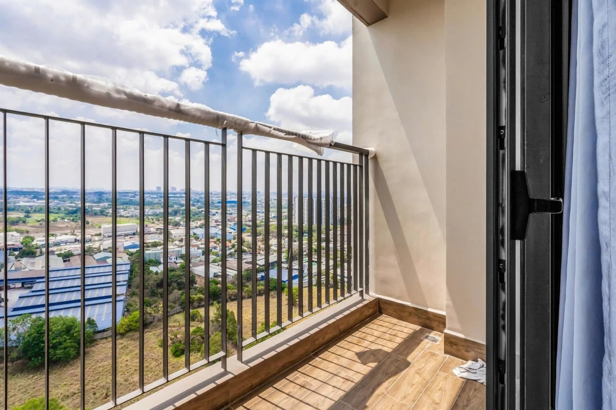 Bán căn hộ 2PN 2WC nội thất tại Opal Skyline Thuận An 73m² - 2.29 tỷ - Ảnh thu nhỏ 2