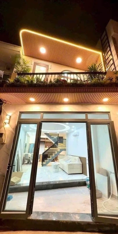 Bán nhà 4,3x13m Huỳnh Tấn Phát Quận 7, 7,6 tỷ