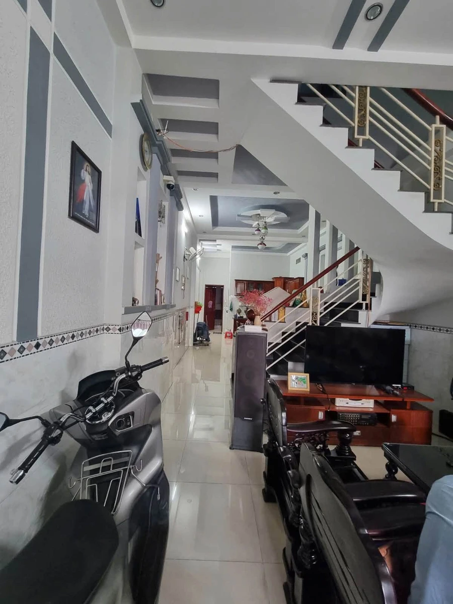 Bán nhà 2 tầng mặt tiền Trần Tháo Hiển, Quận 12, 95m2, 7.3 tỷ - Ảnh thu nhỏ 5