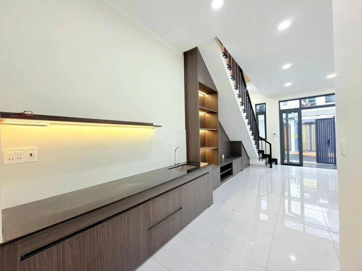 Bán nhà 1 trệt 1 lầu 81m² Bàu Trâm Long Khánh 2.15 tỷ - Ảnh thu nhỏ 3