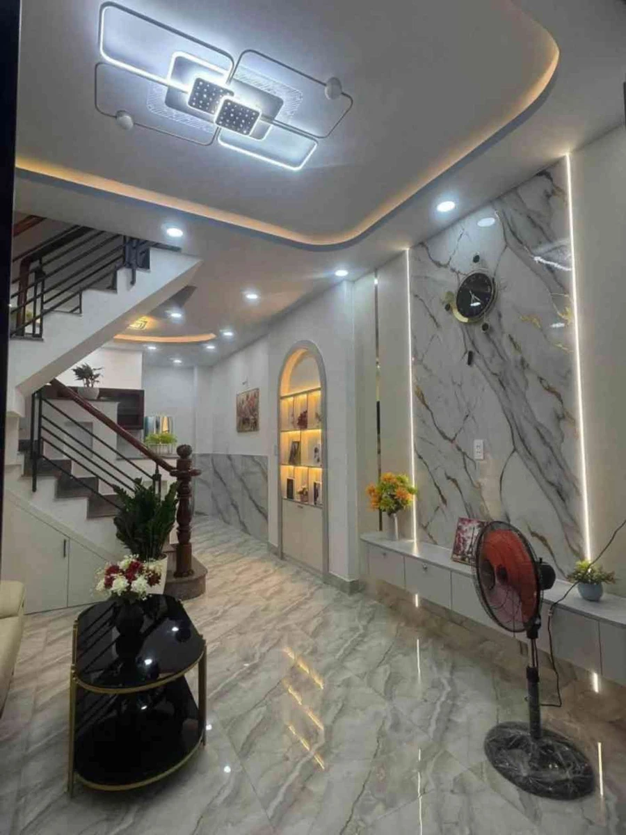 Bán nhà 2 tầng Bùi Quang Là, Gò Vấp, 30m2, 3 tỷ, full nội thất - Ảnh 1
