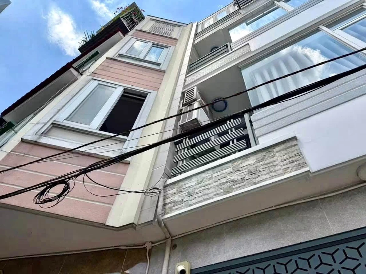 Bán nhà 4 tầng 6PN Phú Nhuận 6 tỷ, 39.6m² - Ảnh 1