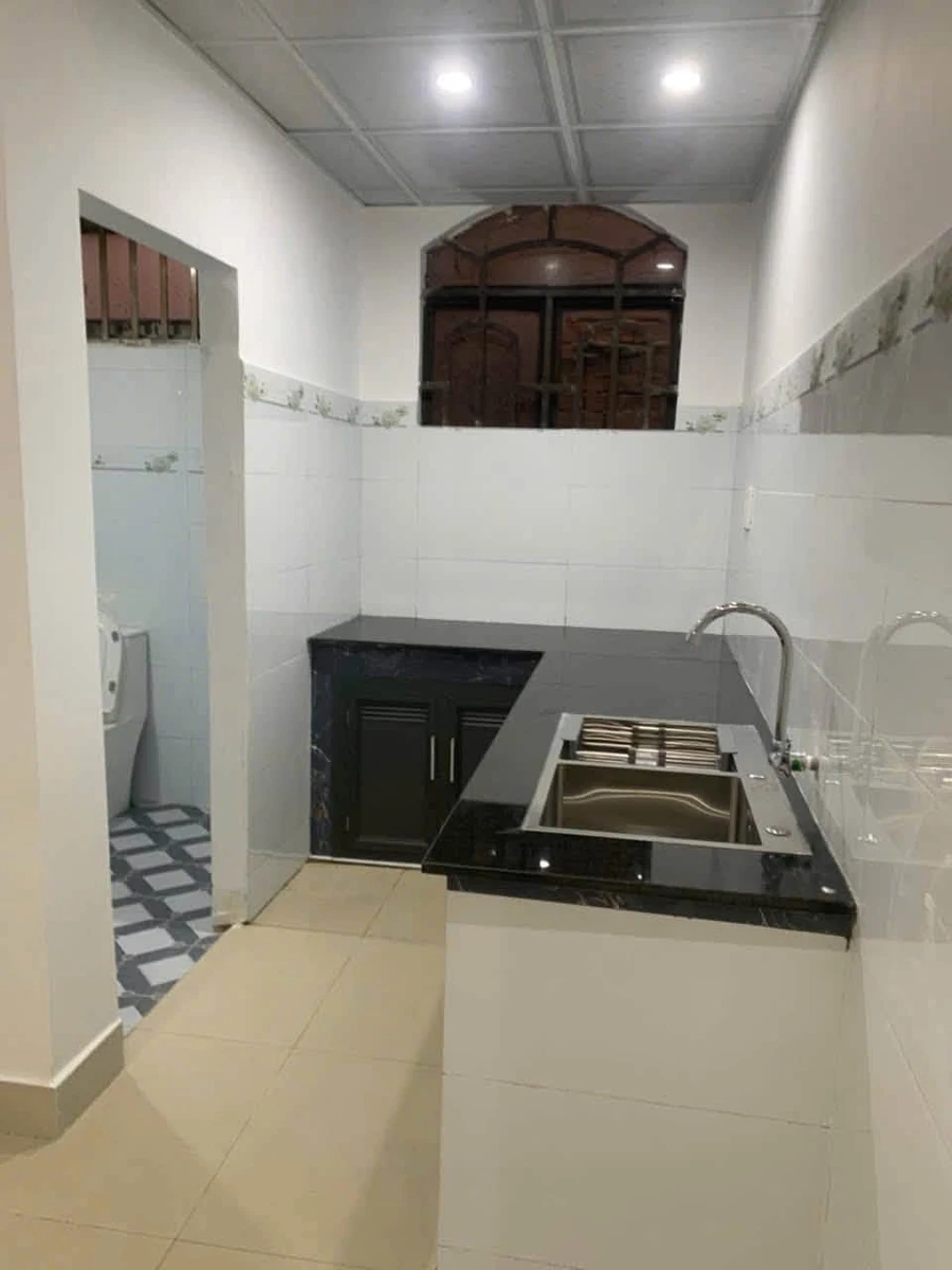 Bán nhà 1 trệt 1 lầu 72 m2 sổ riêng 2 tỷ 3 - Ảnh thu nhỏ 3