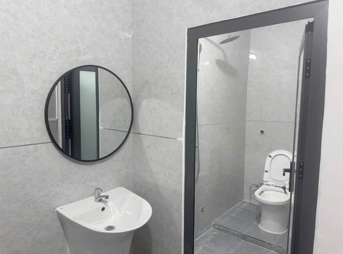 Nhà mê lửng 3PN 2WC, 85m² mặt tiền Mai Hắc Đế, giá 3.99 tỷ - Ảnh thu nhỏ 3