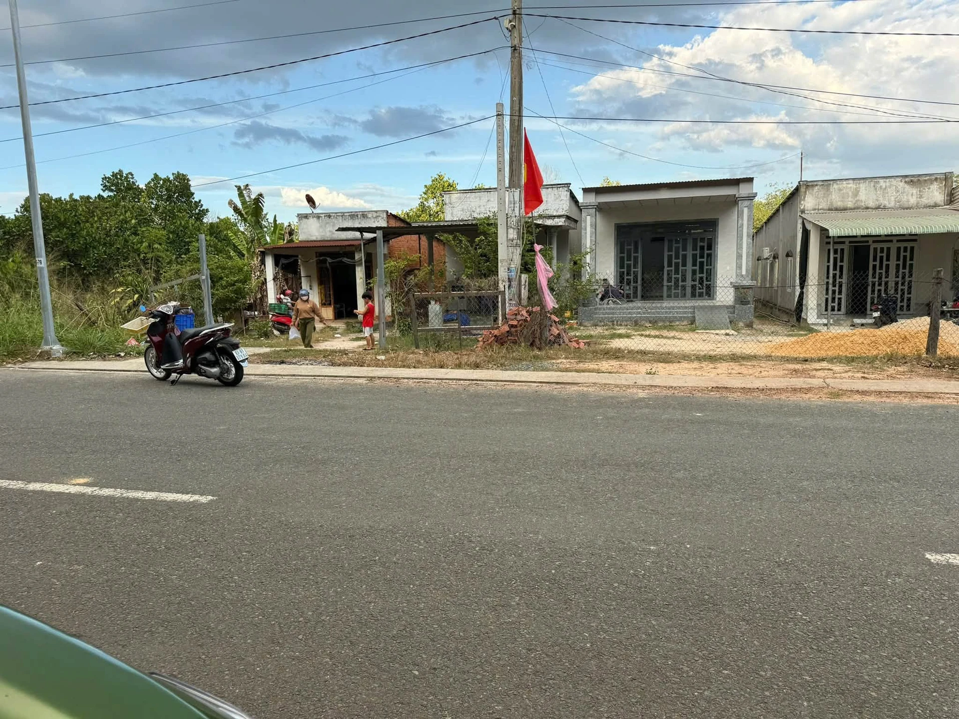 Bán đất Chơn Thành đường Ngô Tất Tố 250m2 920 triệu - Ảnh 1