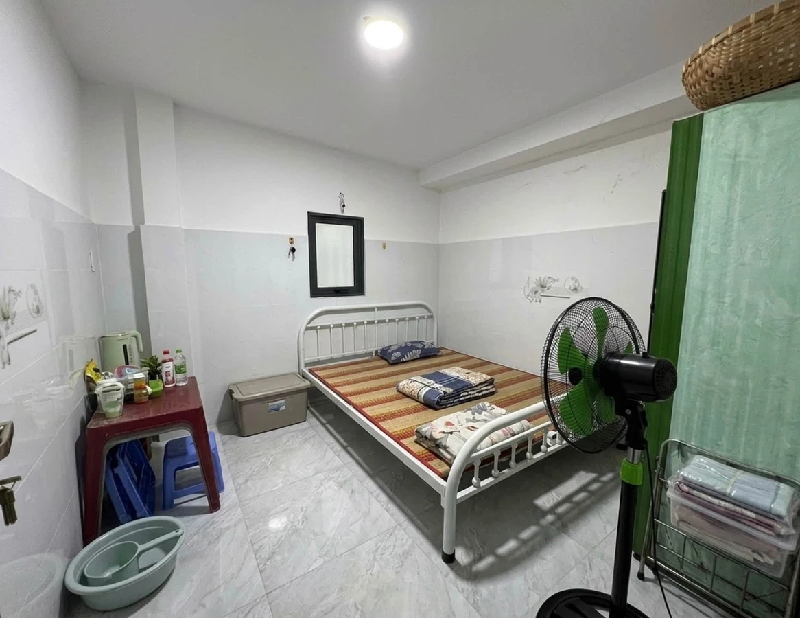 Bán nhà 2 tầng Hiệp Bình 30m² 2PN gần 3 tỷ - Ảnh thu nhỏ 2