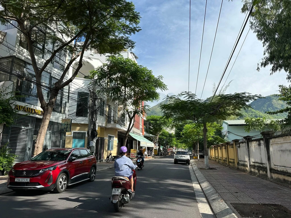 Bán nhà 3PN gần biển 97,8m² đường 13m, Nha Trang - 9 tỷ - Ảnh thu nhỏ 4