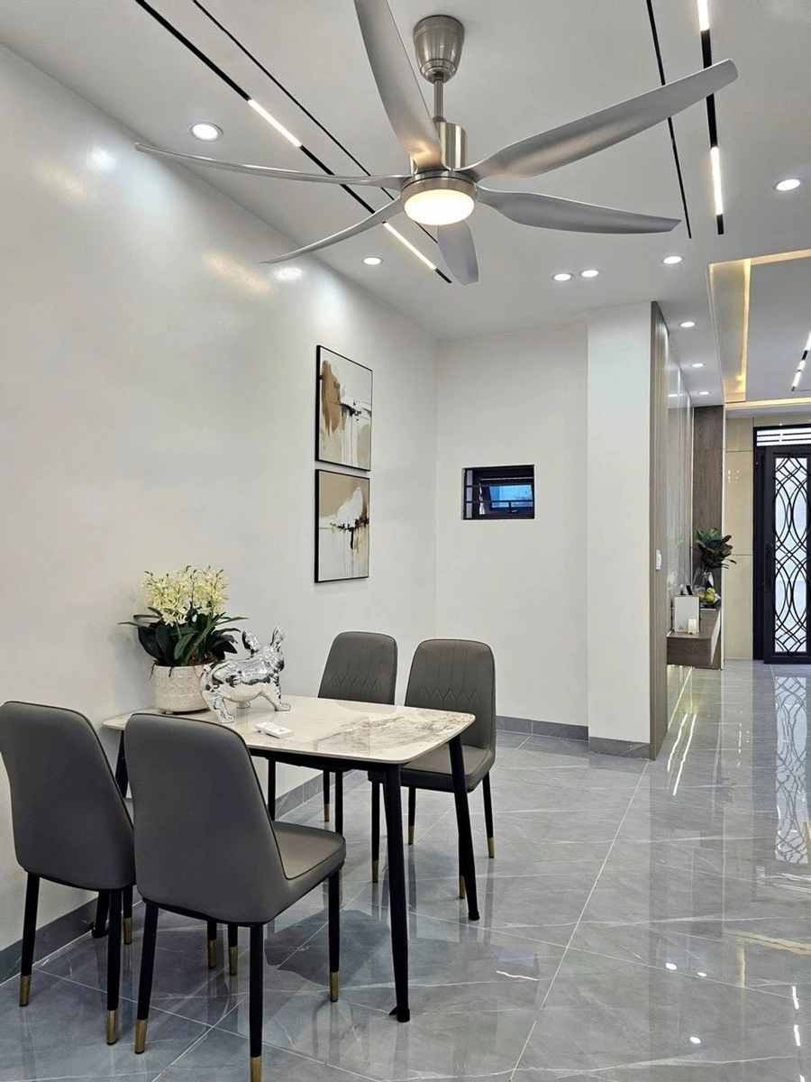 Bán nhà lô góc 4 tầng 50m², 4 phòng ngủ, tặng nội thất, ngõ 18 Lạch Tray, Hải Phòng - Ảnh thu nhỏ 2