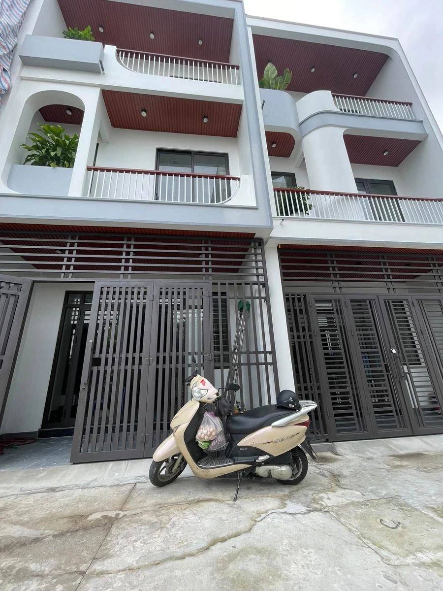 Bán nhà 3 tầng 57,2m² Ngô Quyền, 3 phòng ngủ - Ảnh 1