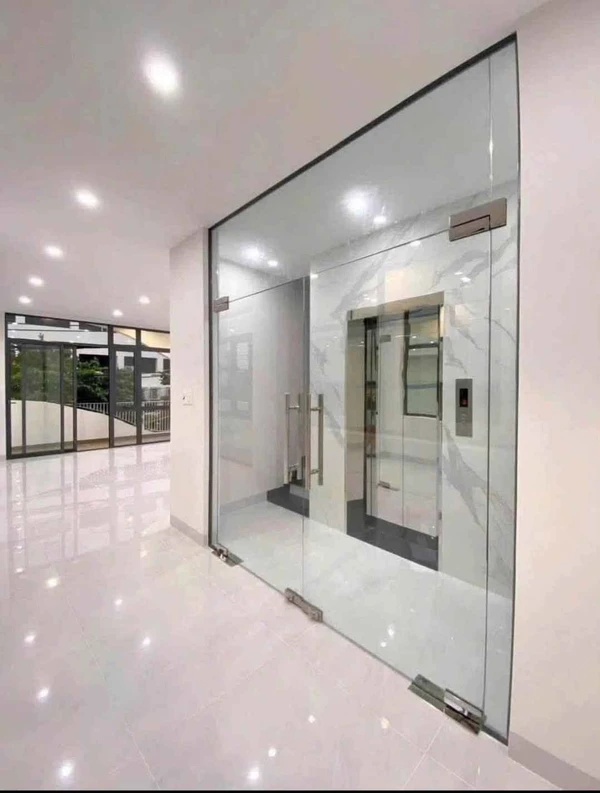 Cho thuê nhà nguyên căn 2 tầng 90m2 Diên Hồng