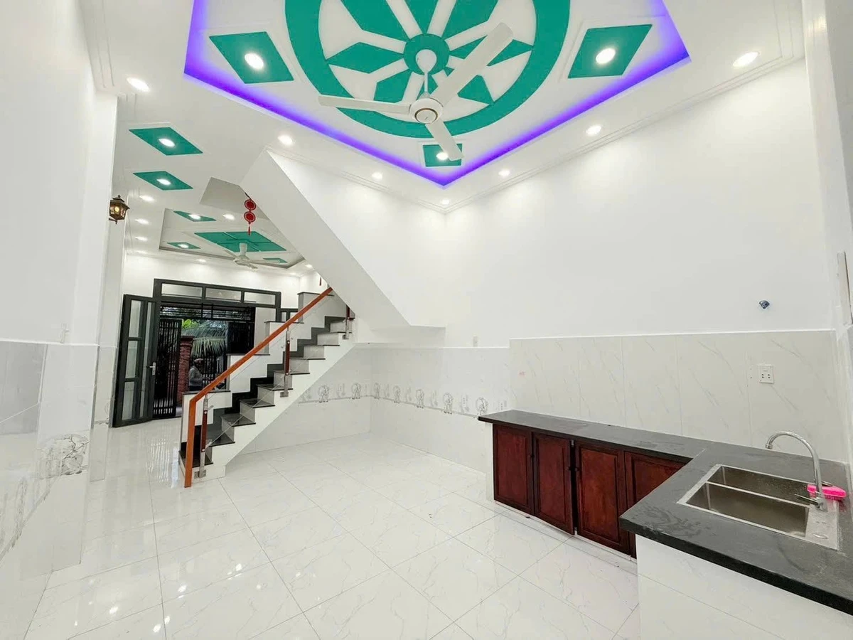 Bán nhà 2 phòng ngủ 68m² giá 1,65 tỷ Tây Ninh - Ảnh thu nhỏ 2