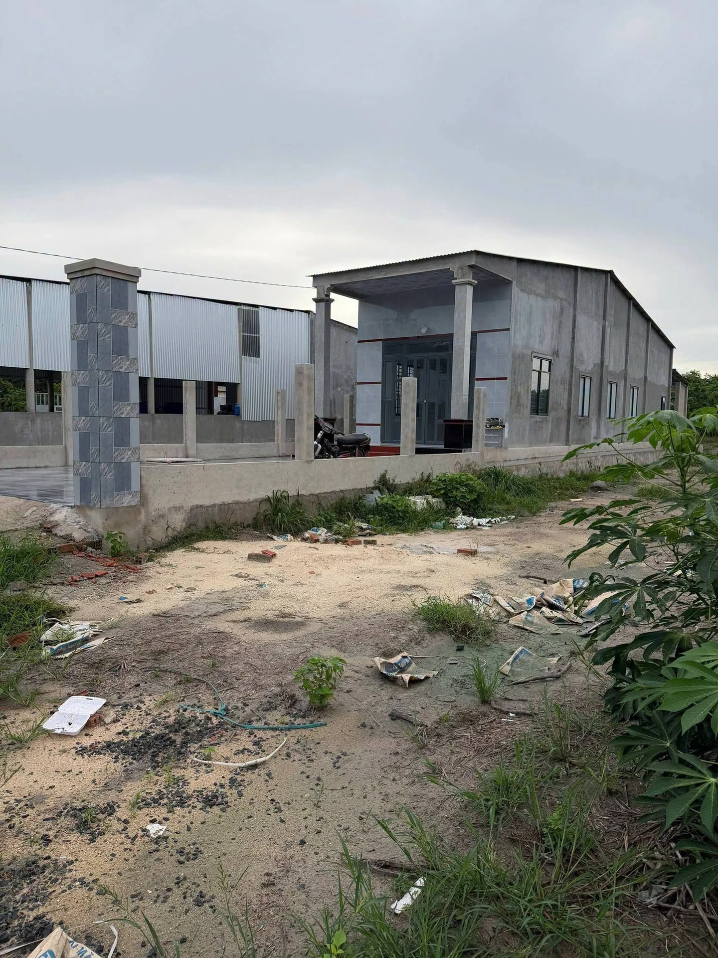 Bán nhà 3 phòng ngủ đất 500m² Chơn Thành, Bình Dương - Ảnh 1
