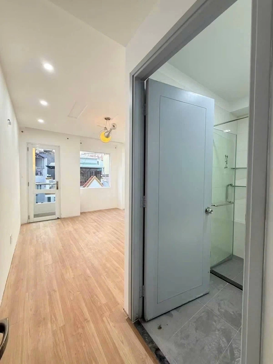 Bán nhà hẻm 8m Huỳnh Văn Bánh, Phú Nhuận, 5 tầng, 44m2, 9.5 tỷ - Ảnh thu nhỏ 5