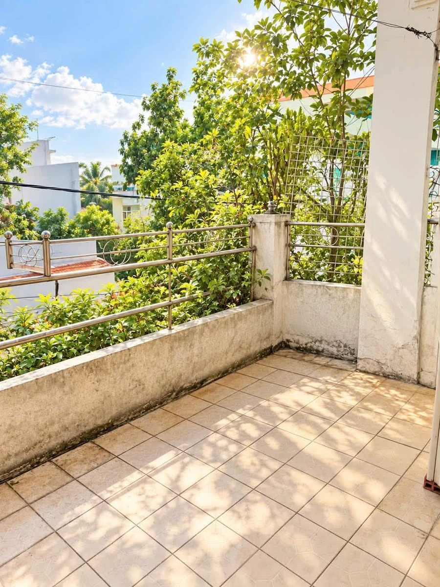 Bán nhà cũ 2 tầng 40m2 hẻm ô tô gần chợ Bà Chiểu, Bình Thạnh - Ảnh thu nhỏ 3