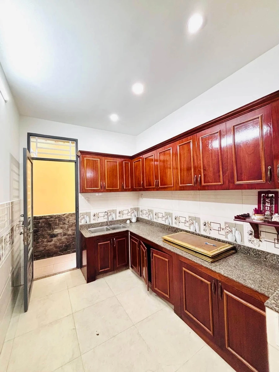 Bán nhà 3 tầng hẻm xe hơi 70m2 Hiệp Phú Thủ Đức hơn 5 tỷ - Ảnh thu nhỏ 3