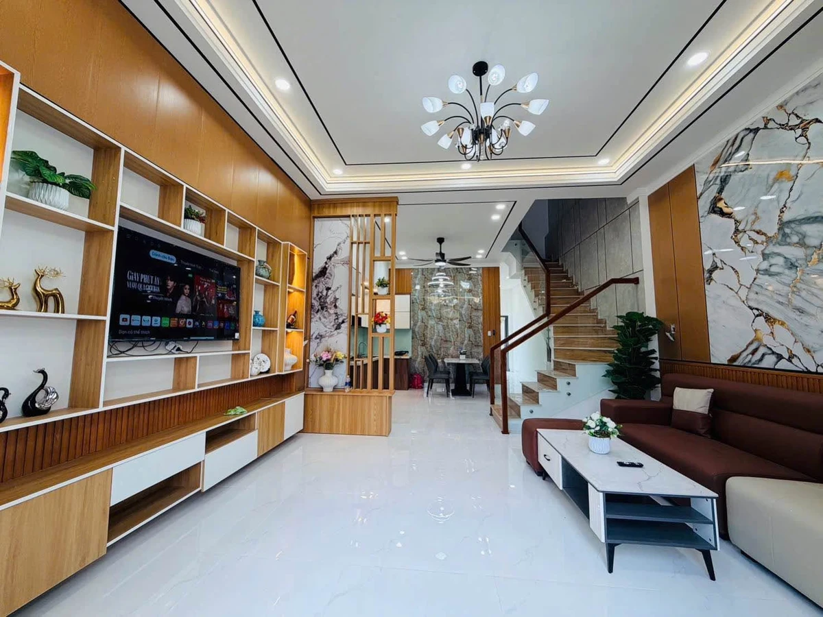 Bán nhà phố 115m², 3 PN Bảo Vinh Long Khánh 1,95 tỷ - Ảnh thu nhỏ 2