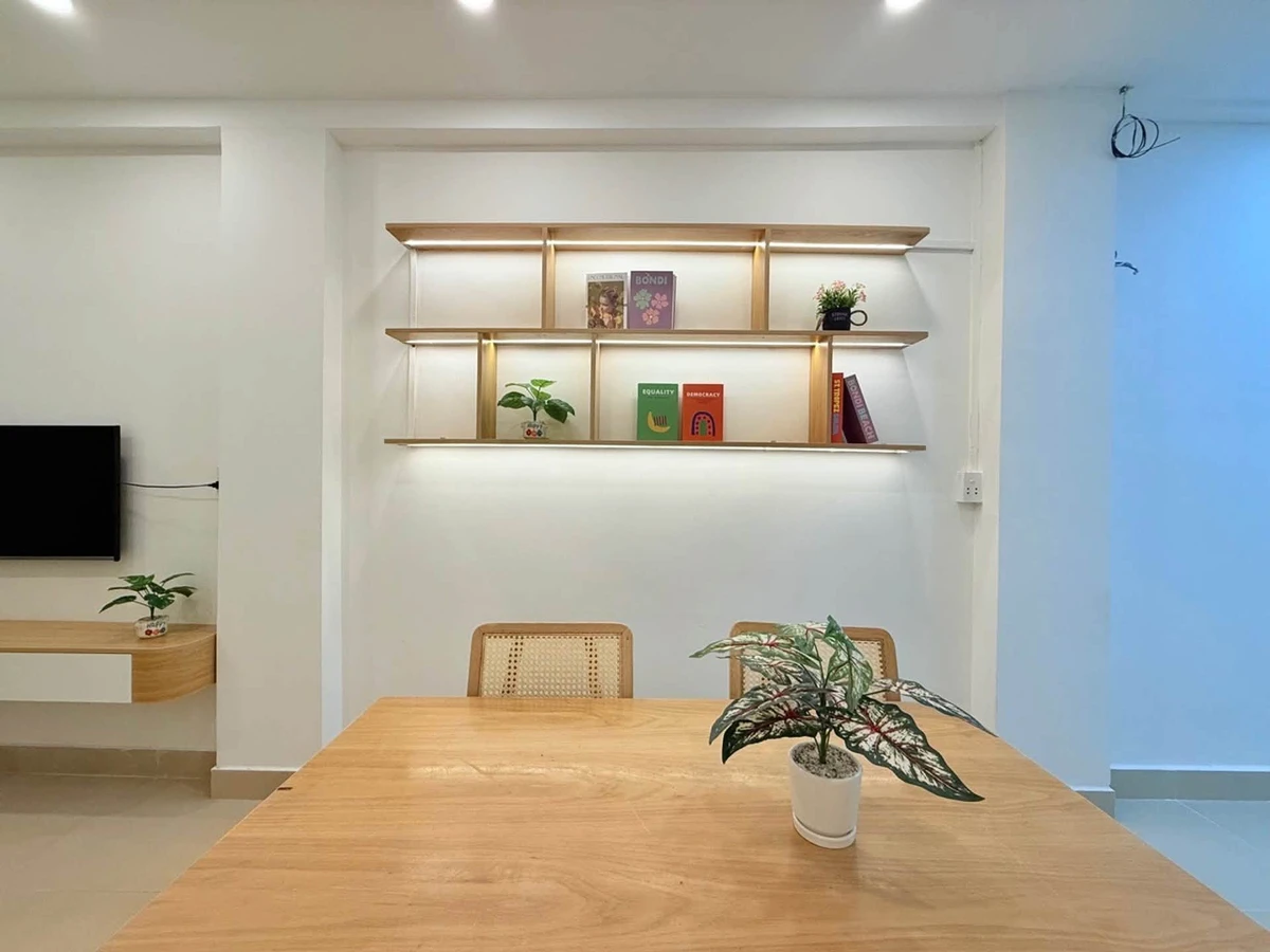 Bán nhà hẻm 2 PN 65m² Quận 10, giá 5 tỷ - Ảnh thu nhỏ 2
