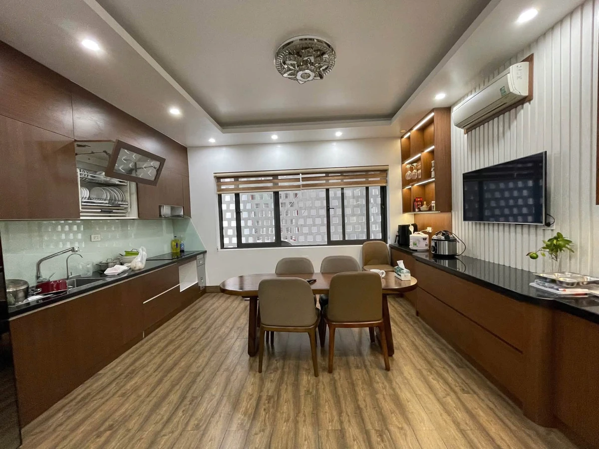 Bán nhà 3 tầng 85m² gần biển Cột 8, Hạ Long 11 tỷ - Ảnh thu nhỏ 4