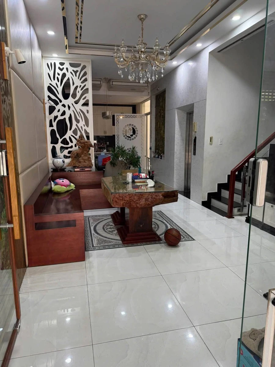 Bán nhà Bàu Cát 96m² 7 tầng thang máy 26 tỷ - Ảnh thu nhỏ 2