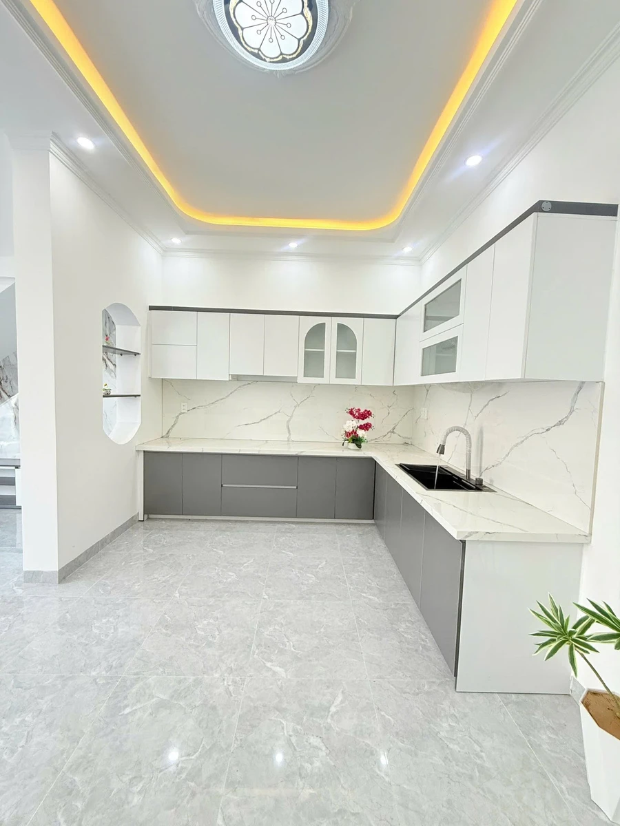 Bán nhà mái Thái mới 107m² Nha Trang - Ảnh thu nhỏ 3