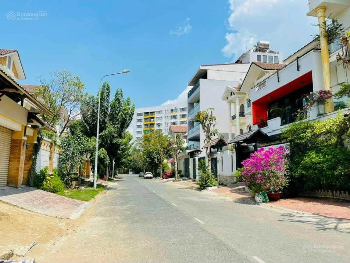 Bán shophouse sân vườn 120m² 3PN Trần Trọng Cung Quận 7 - Ảnh thu nhỏ 3