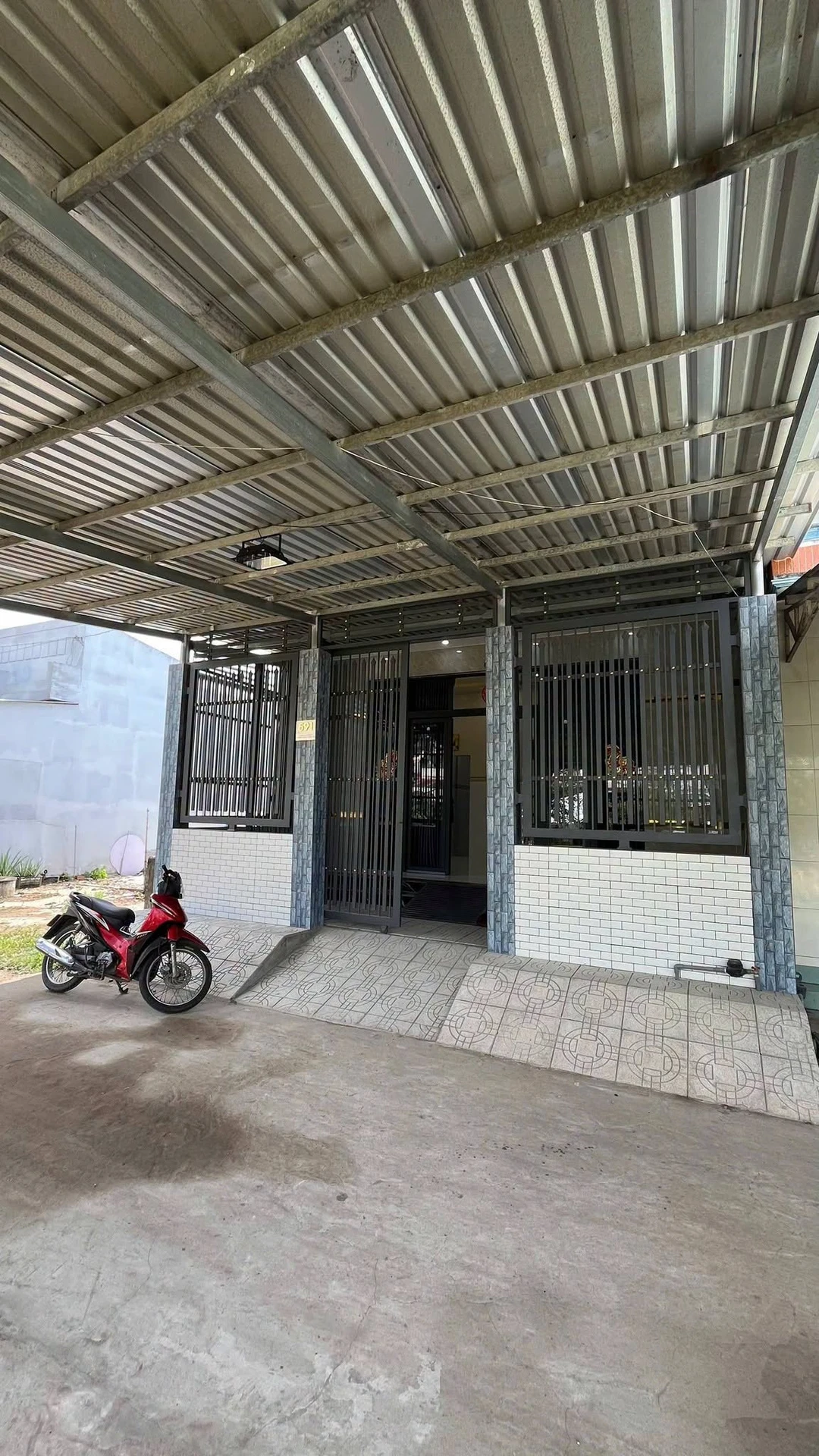 Bán nhà mặt tiền chợ 137m² 3PN Bến Tre - Ảnh 1