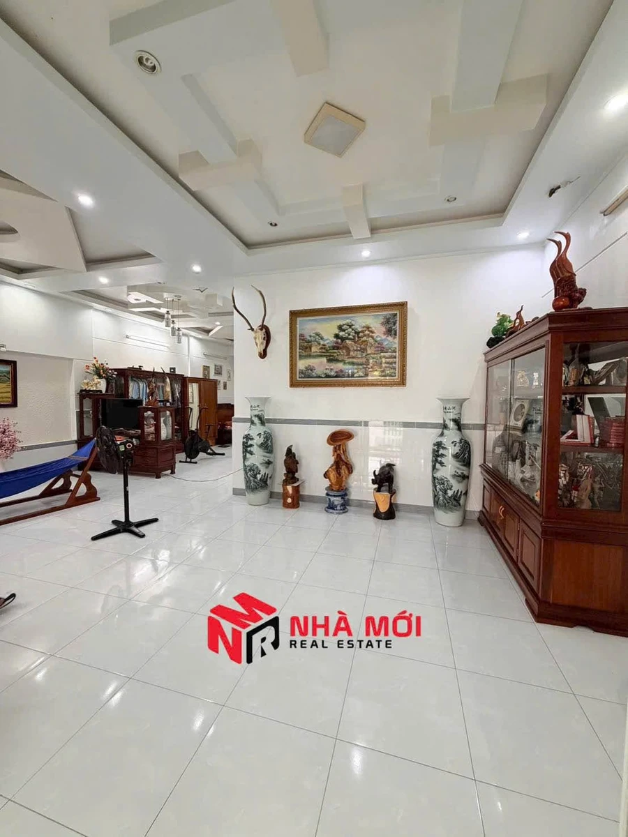Nhà mặt tiền 7,25m × 24m, 3 PN Tân Thành, 6,5 tỷ - Ảnh thu nhỏ 4