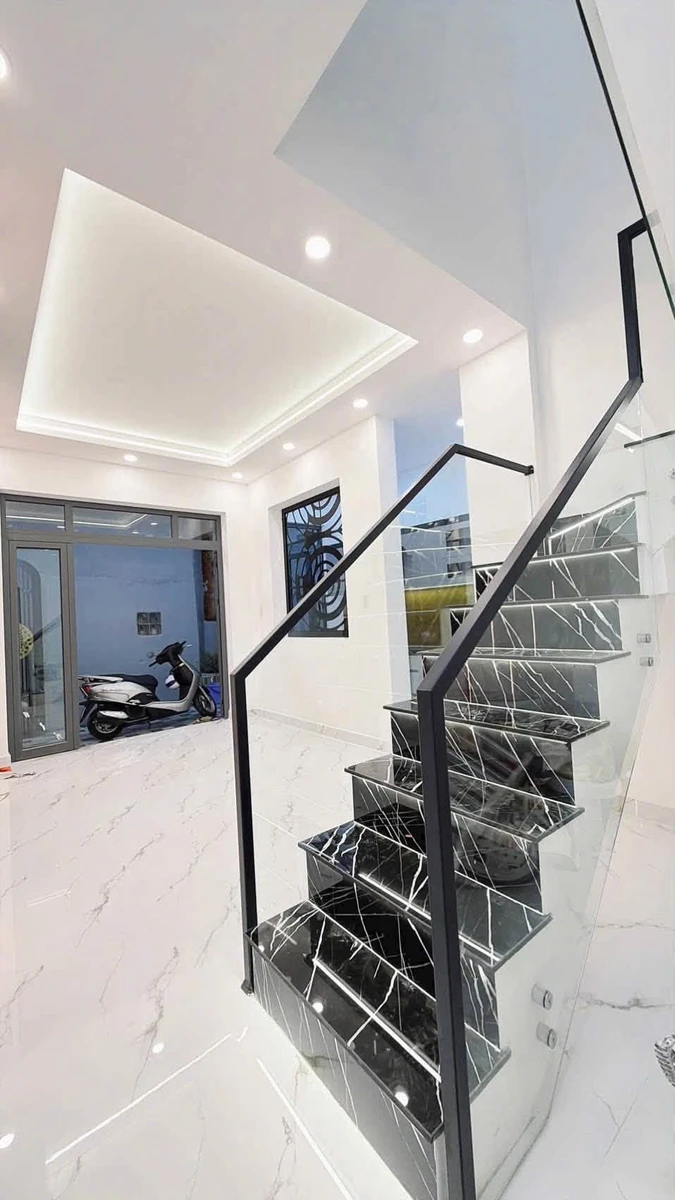 Bán nhà hẻm Tôn Đản Quận 4, 1 trệt 1 lầu, 3PN, 42,5m² sổ, giá 4,89 tỷ - Ảnh thu nhỏ 5