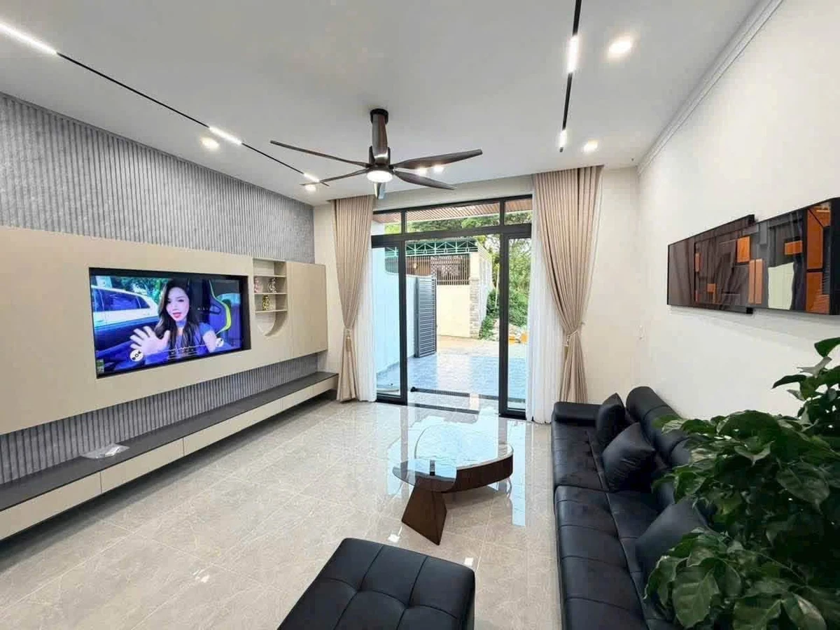 Nhà hẻm bán 3.85 tỷ - 5x20m (100m²), 3PN, 4WC - Q.10 - Ảnh thu nhỏ 5
