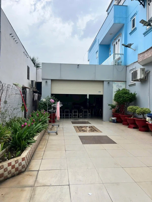 Bán đất mặt tiền Đồng Khởi Huế 100m² 6 tỷ 950 triệu nhagiarebentre