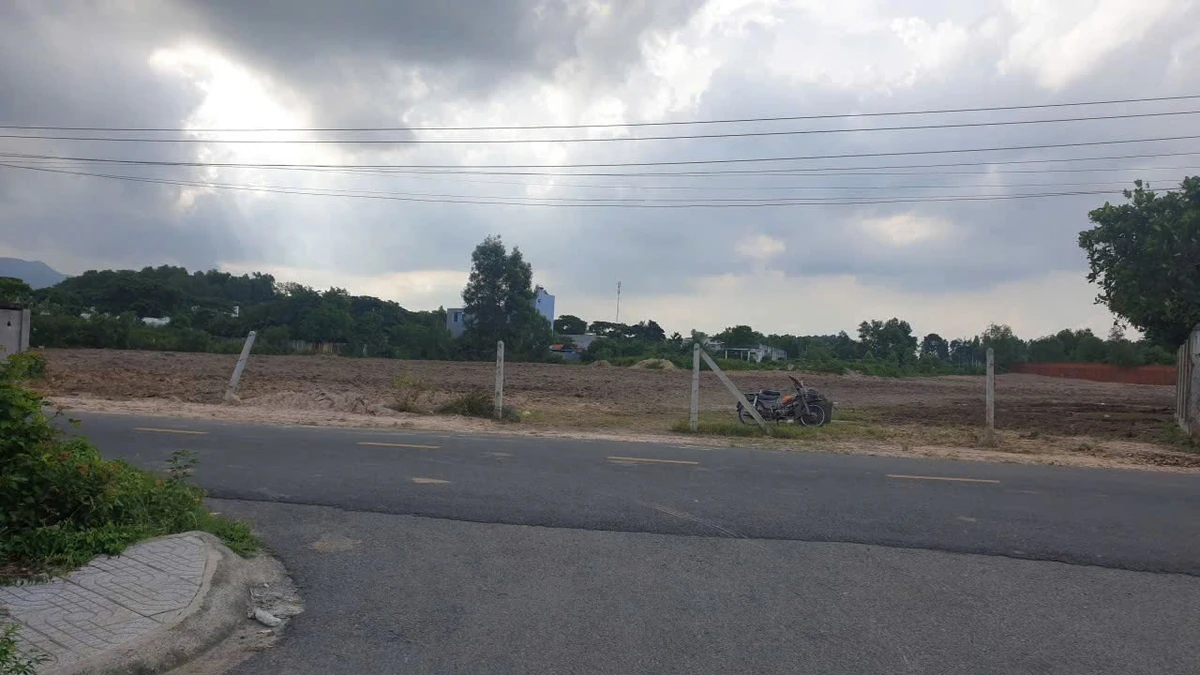 Bán đất 18.026 m² gần Tam Long, Bình Dương, giá 46 tỷ - Ảnh thu nhỏ 2