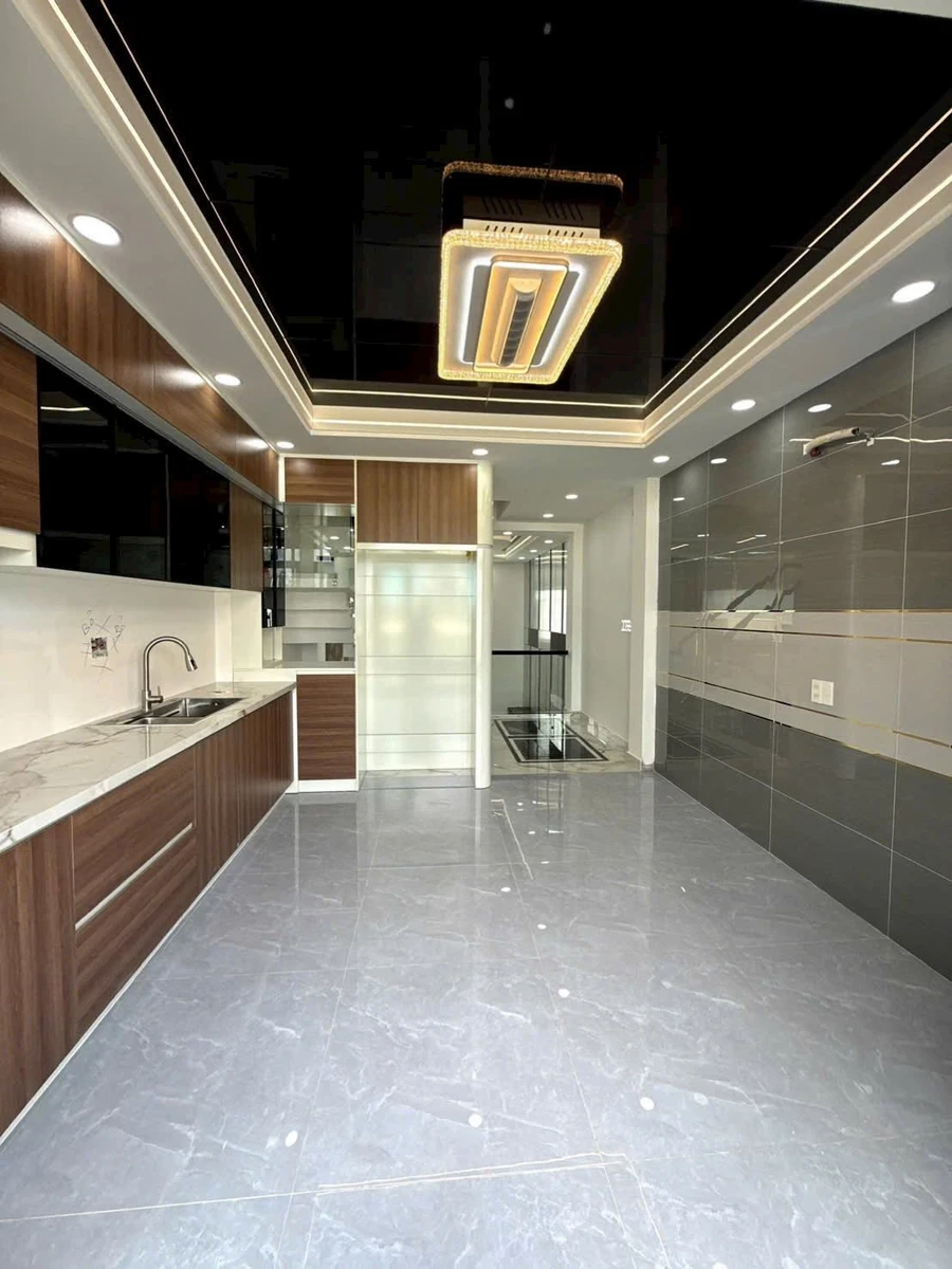 Bán nhà Tân Phú 60m2, 6 phòng ngủ, full nội thất, 7,3 tỷ - Ảnh thu nhỏ 3