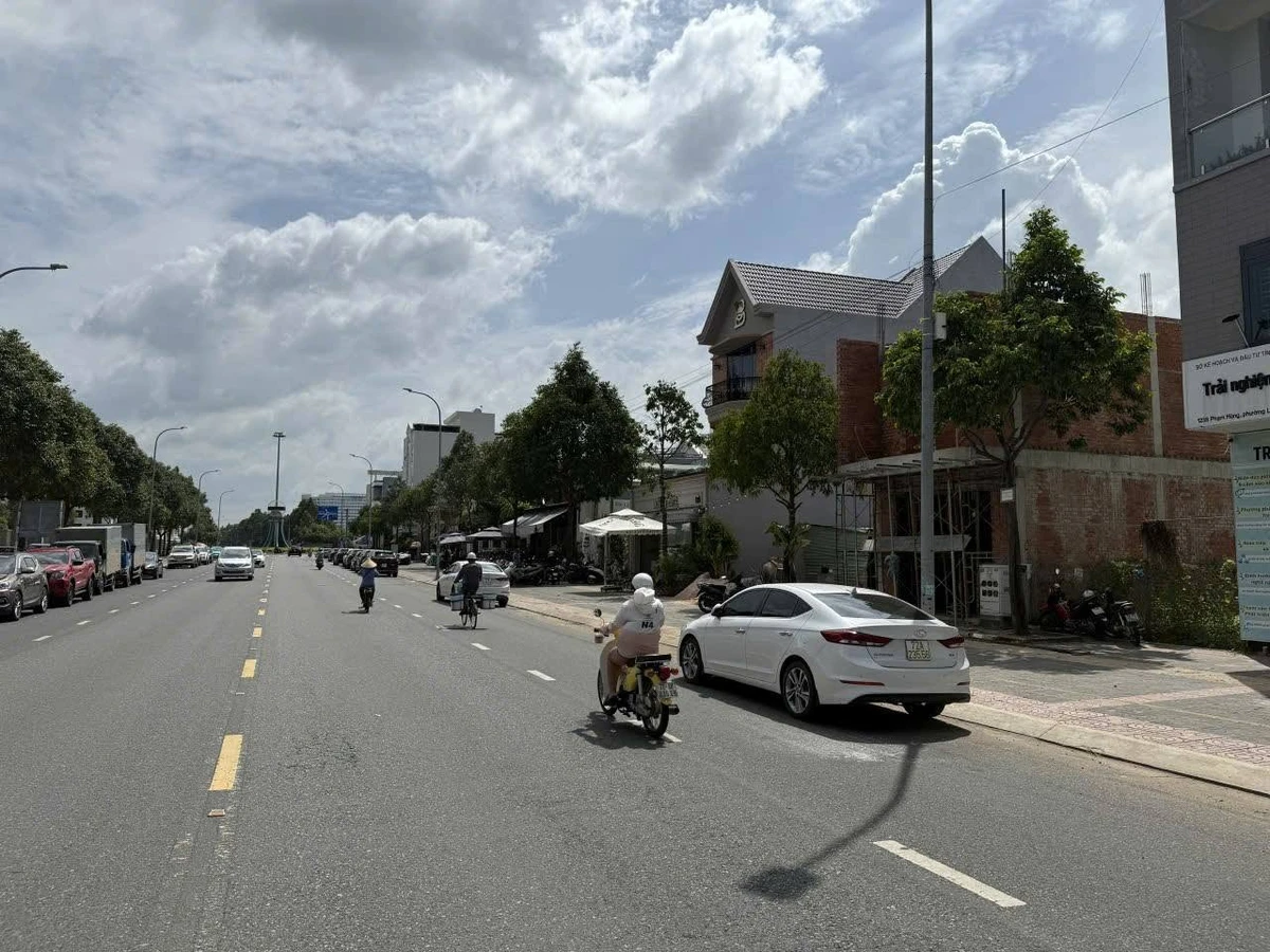 Bán đất mặt tiền Phạm Hùng 90m² (5x18m), Phường Long Toàn, TP. Bà Rịa, giá 6,3 tỷ - Ảnh thu nhỏ 3